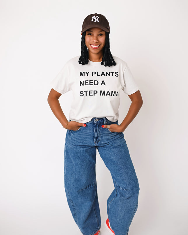 Plant step mama tee