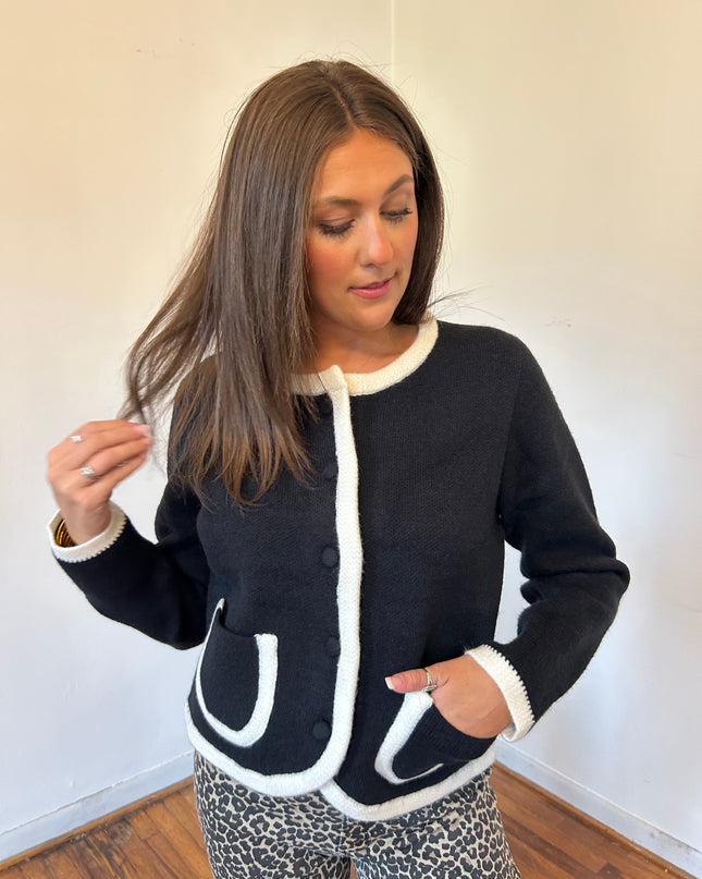 Contrast trim knit cardigan