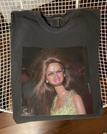 Doll face tee