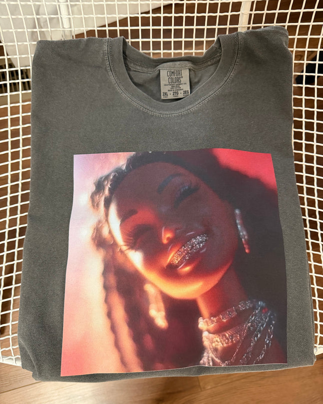 Doll face tee grillz