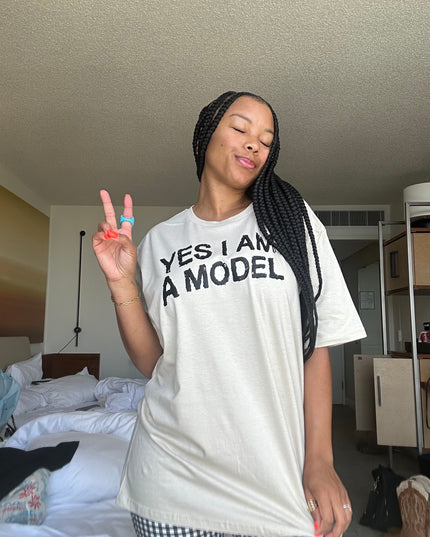 I am a model tee